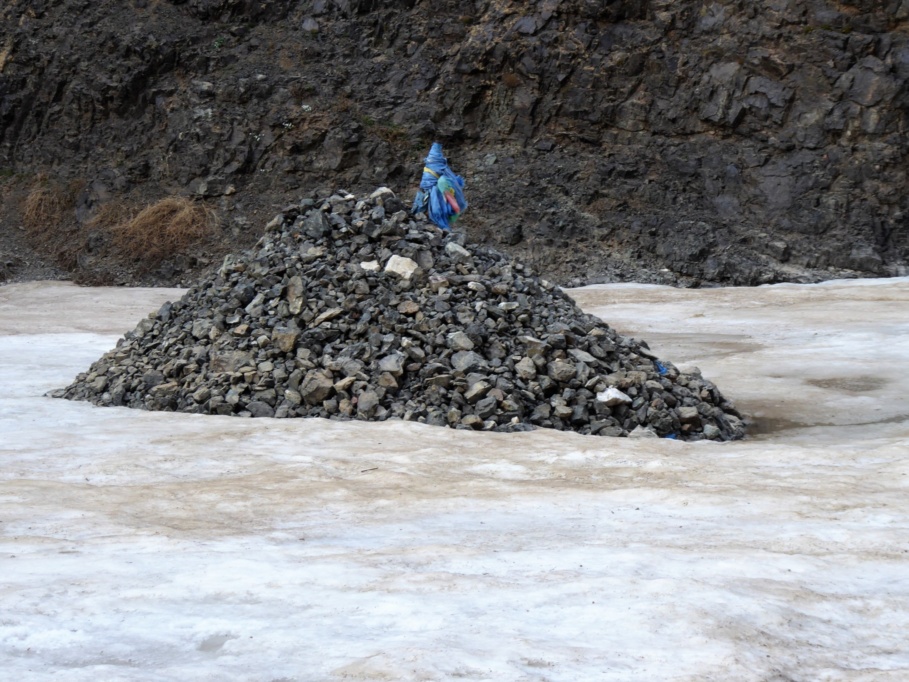 Mongolia Gobi Ice Canyon