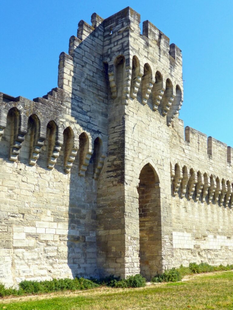 France Avignon: The Ultimate Travel Guide