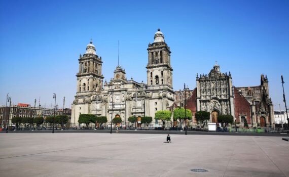 Mexico: The Ultimate Travel Guide