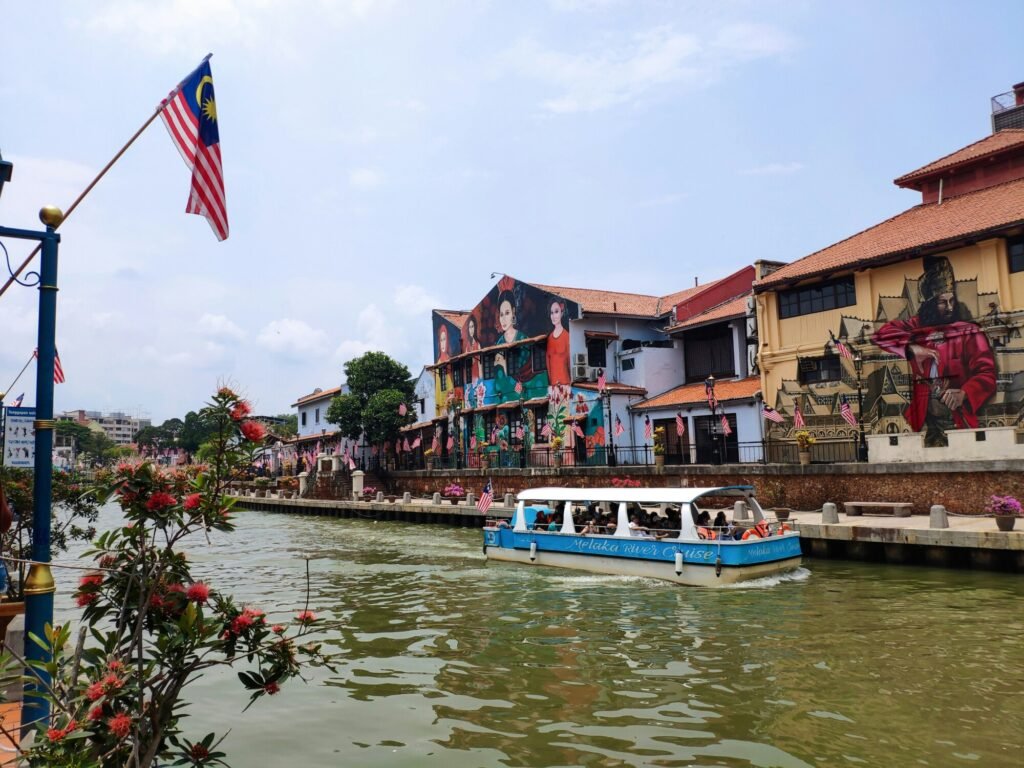 Malaysia: The Ultimate Travel Guide