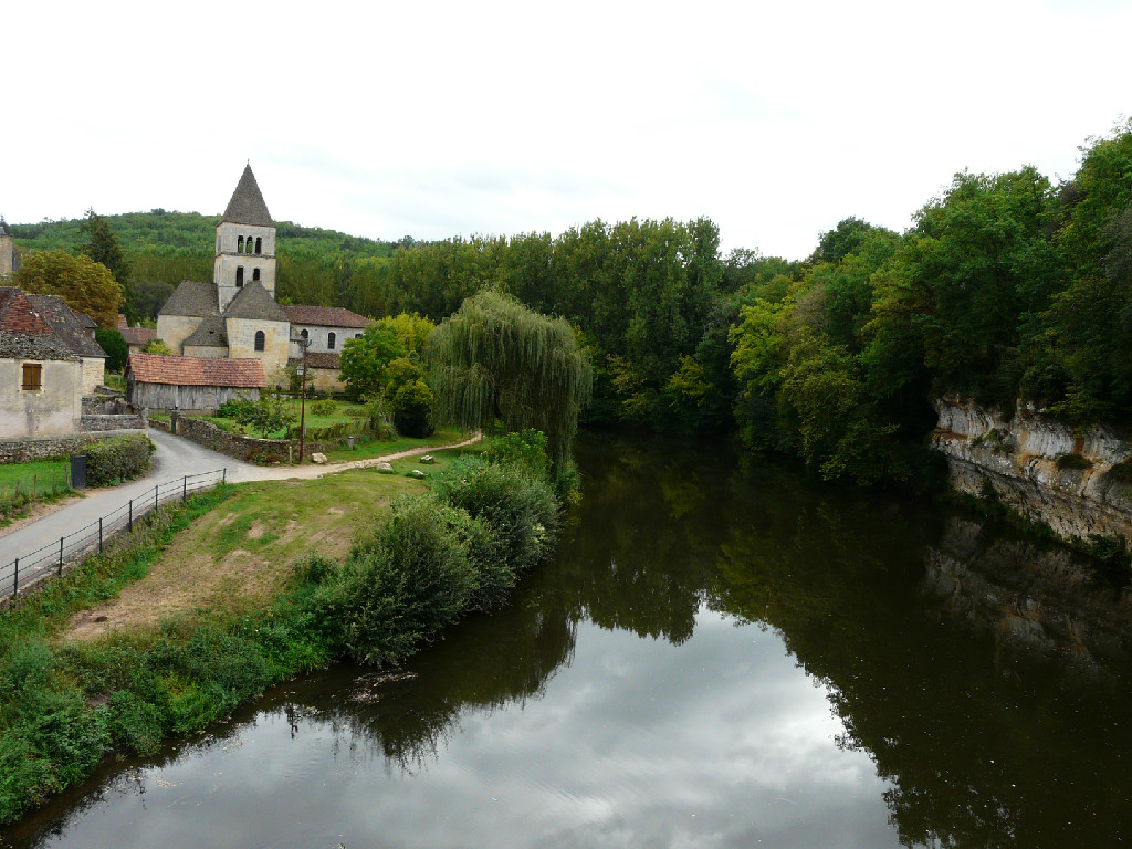 A Vagabond Life: Ultimate Travel Guide